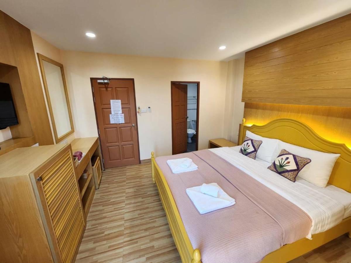 Alaita Hostel Patong Exteriér fotografie
